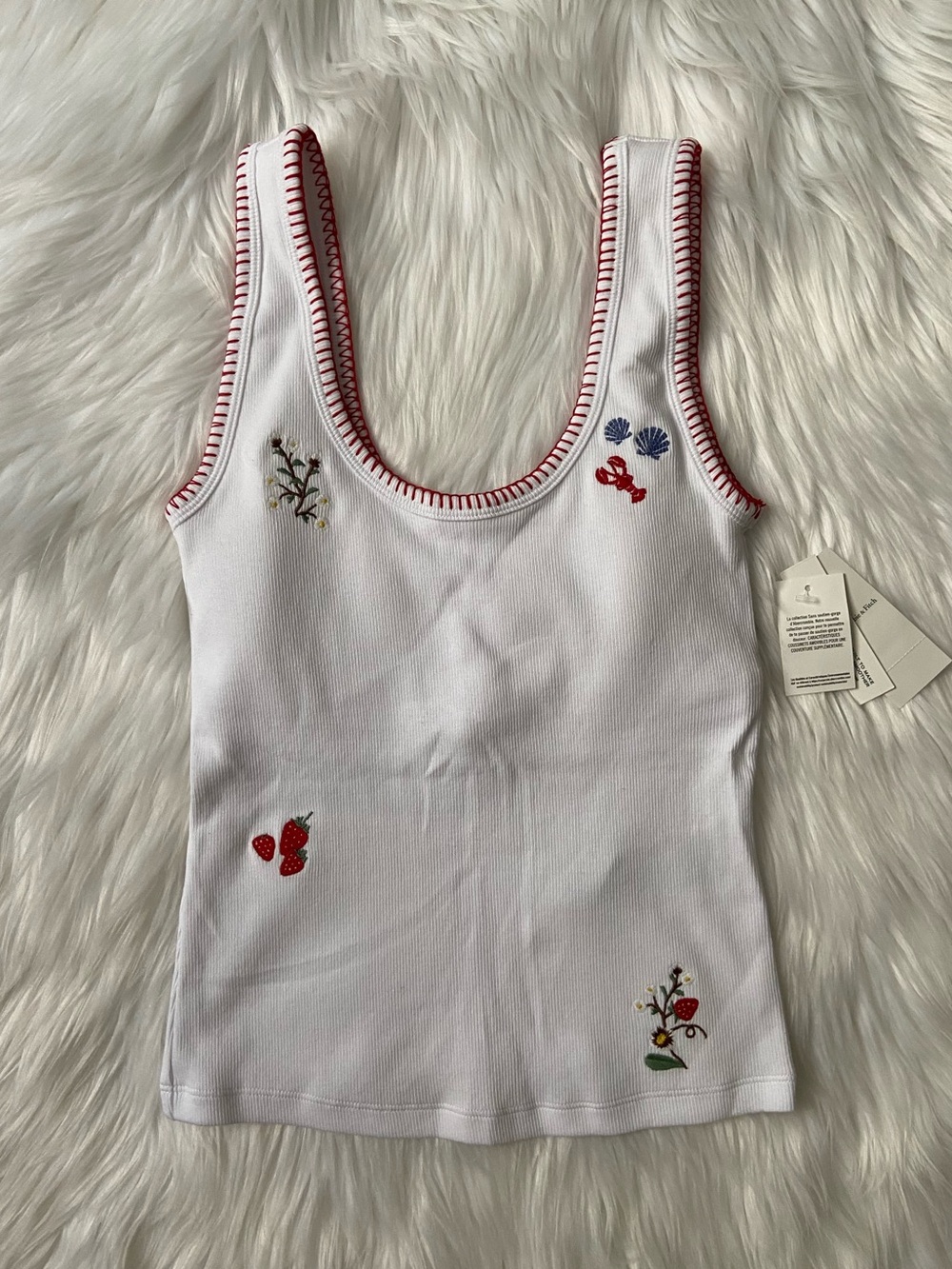 bra-free coastal graphic scoopneck tank - Picture 7 of 14